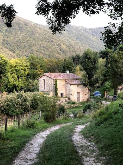 Charmante Bergerie En Drome A 500M D'Altitude Combovin Exterior foto